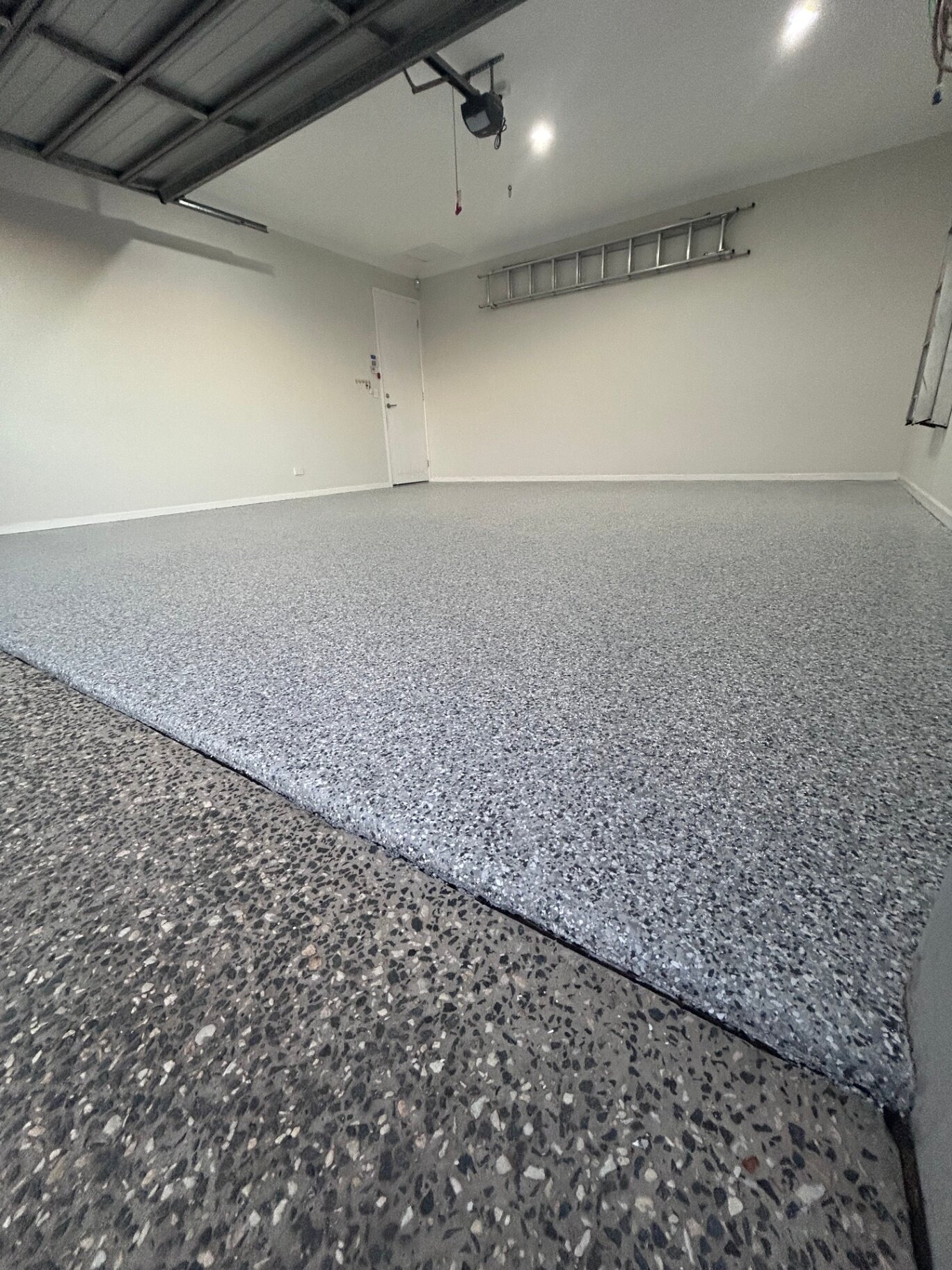 Wide garage · flake system